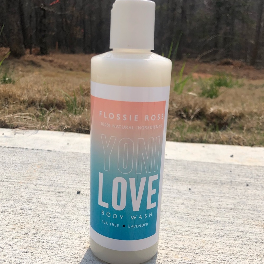Lavender and tea tree feminine Yoni wash